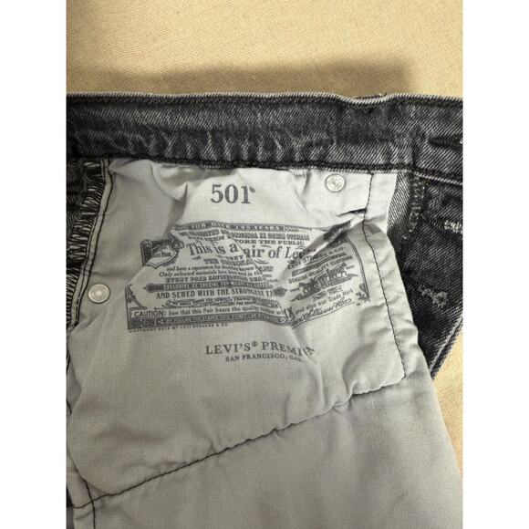 Levis 501 Jeans Mens 27x30 Black Gray Button Fly Premium Denim Straight Leg - Picture 8 of 12